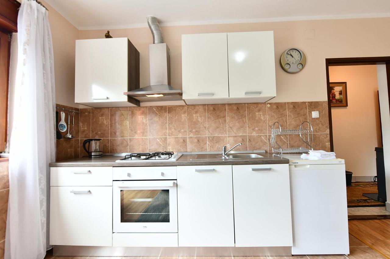 Biljevina Apartment Saborsko ภายนอก รูปภาพ